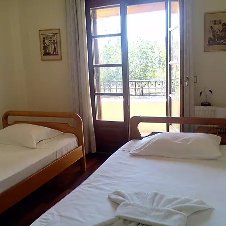 Rose Garden Ágios Ioánnis